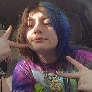 Meet your Posher, Jackie